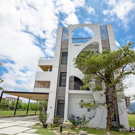 W Star Apartment Донгшан Екстериор снимка