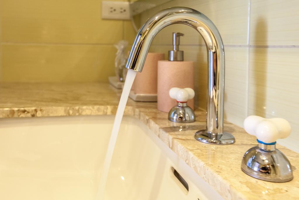 W Star Apartment Донгшан Екстериор снимка